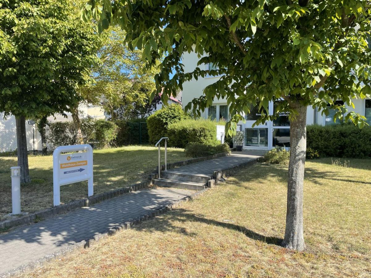 Apartment Jette Zempin Luaran gambar